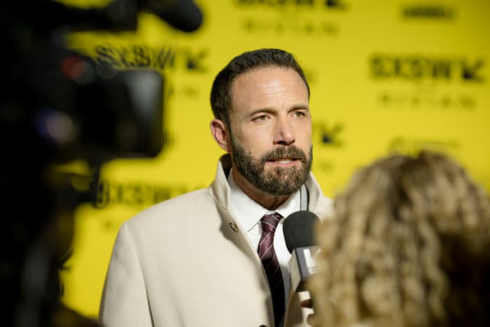 Ben Affleck's Nude Line Dancing Scene Cut From Movie