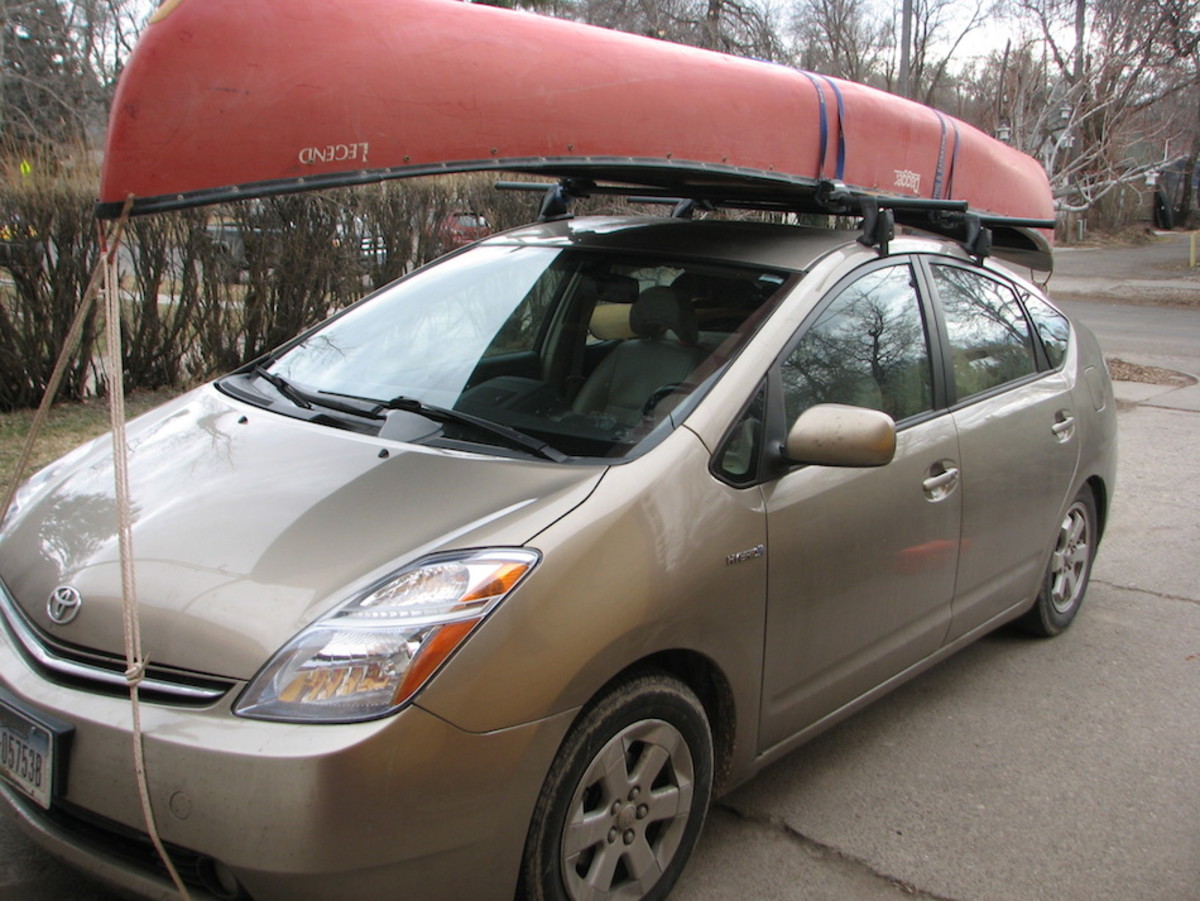 Canoe and Kayak Racks: Overcoming Small Car Syndrome - Men's Journal