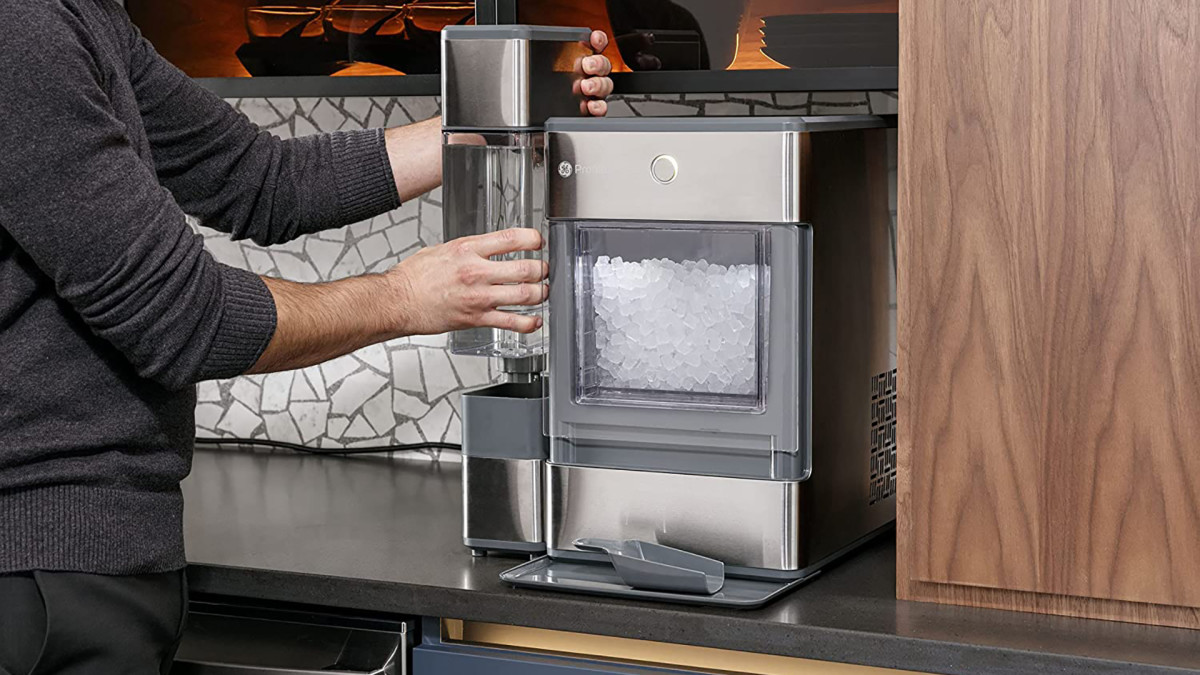 The Best Nugget Ice Makers Under $580 - Men's Journal