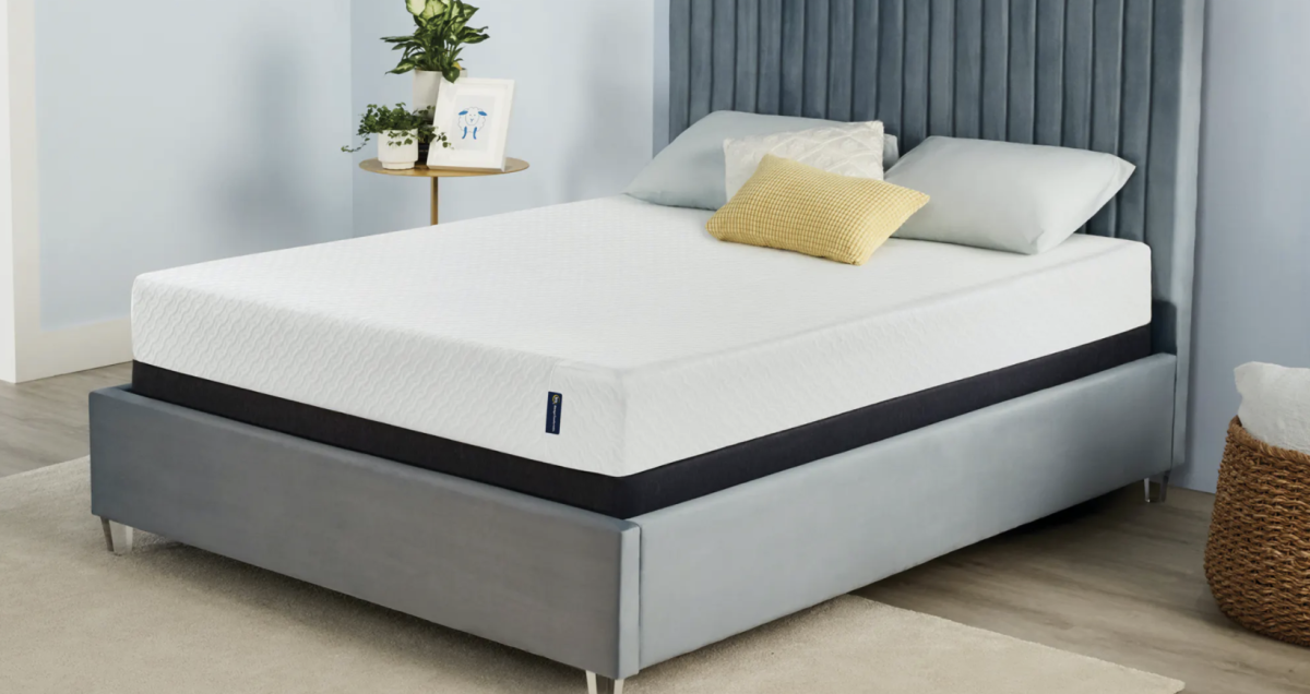 Mattress Shopping? 4 Premier Reasons You Should Go With A Mattress In A