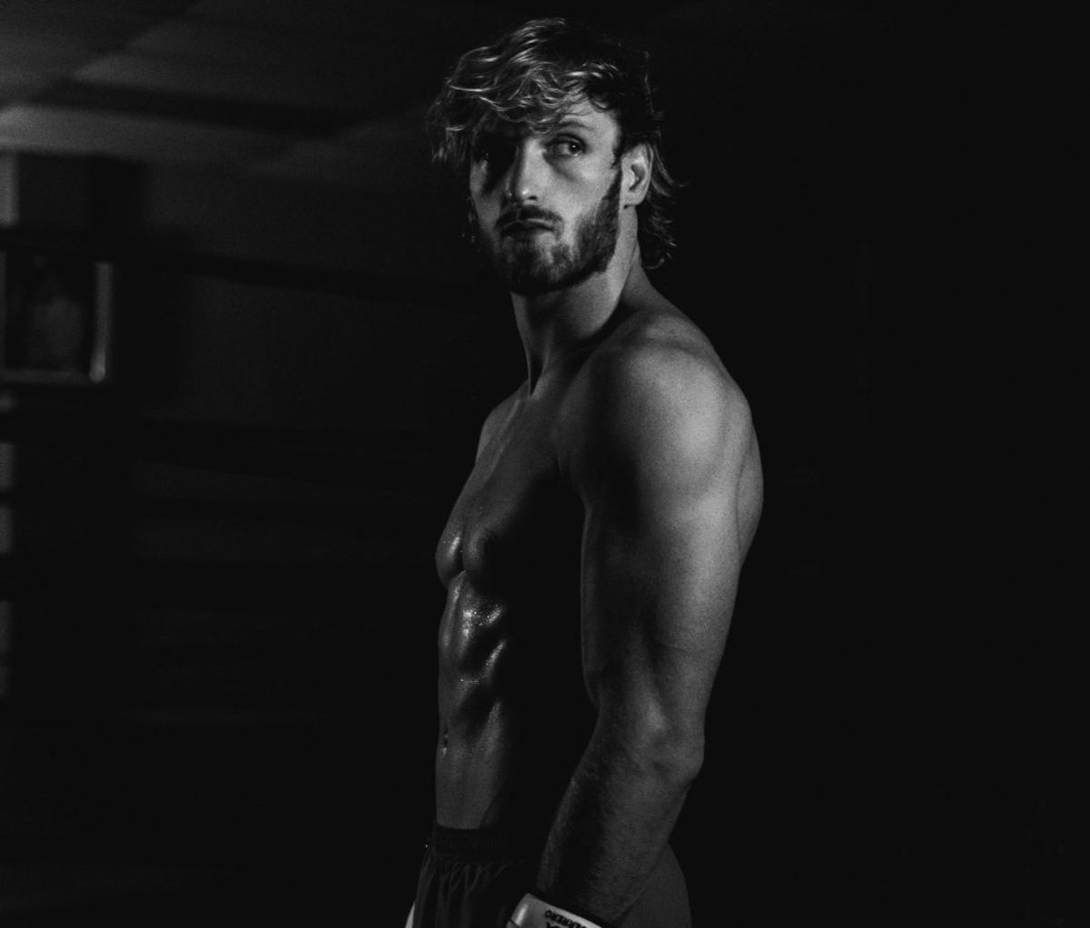 How Logan Paul Is Training to Take on Floyd Mayweather Men's Journal Men's Journal