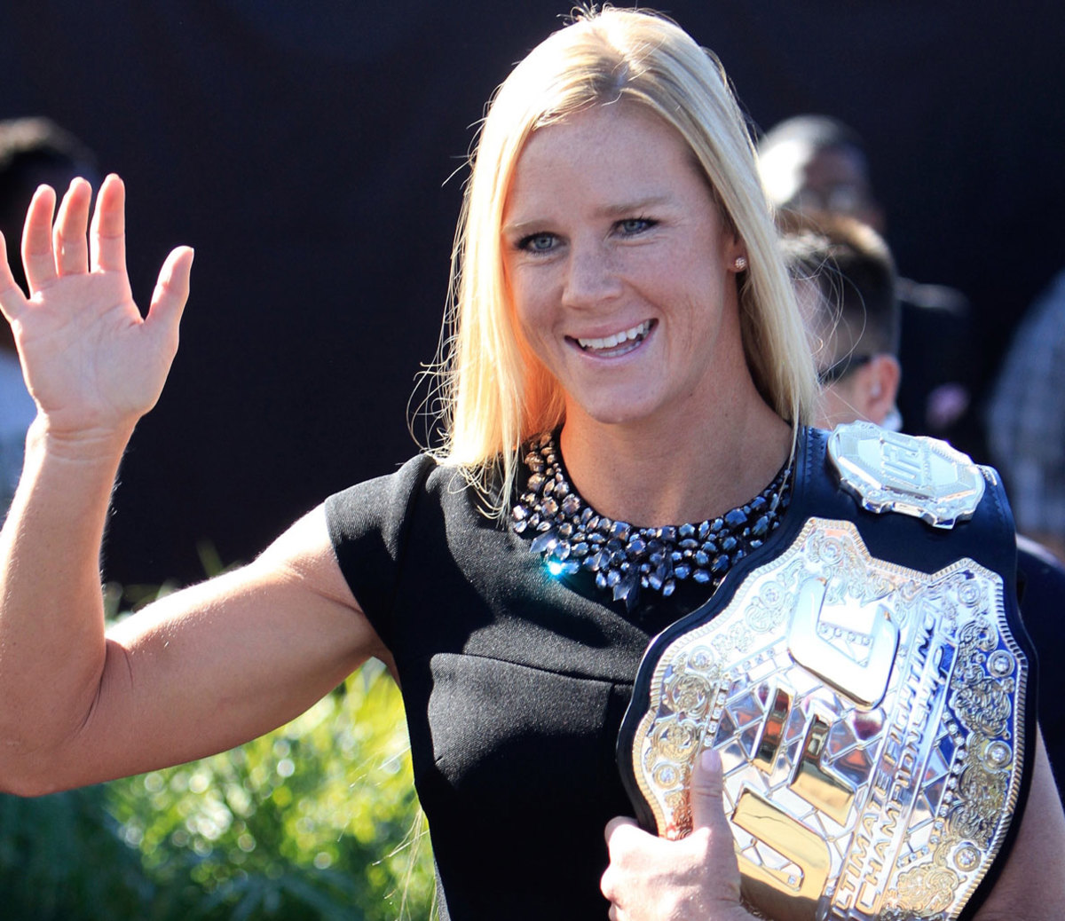 Holly Holm Meets Jay-Z and Beyonce, Promptly Forgets Beyonce&rsquo;s Name