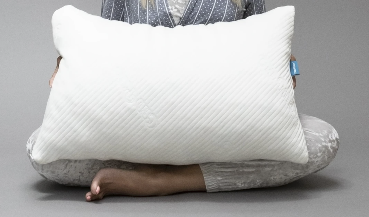 Try the World's First CBD Pillow on Sale for the 4th of July Men's