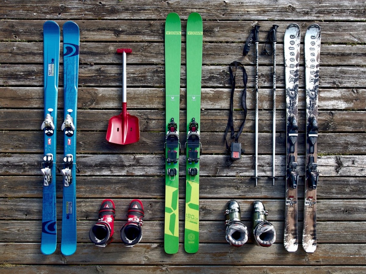 How to buy used ski gear in the off-season and save some cash