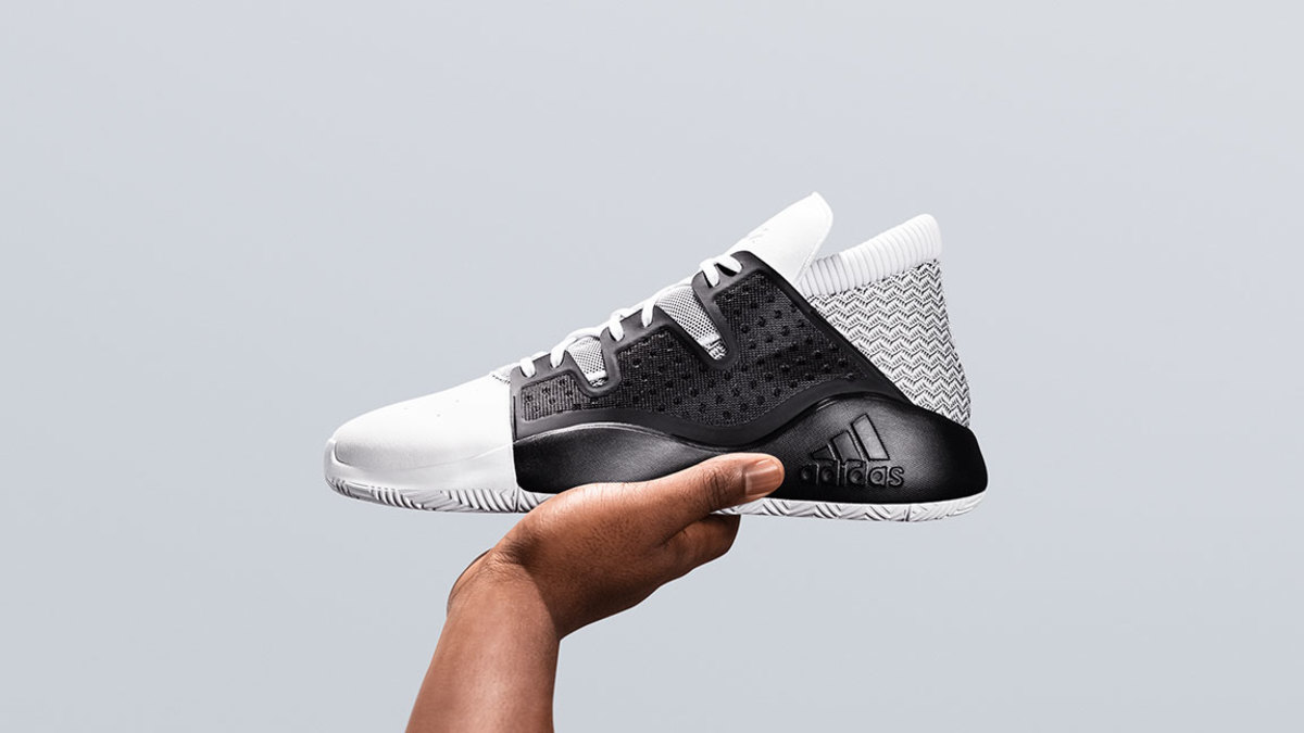 Adidas pro vision outlet on feet