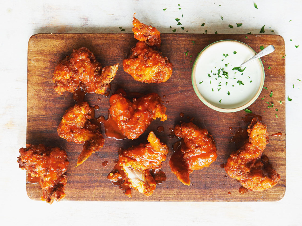 Recipe How to Make Greek Yogurt Blue Cheese Dip Men's Journal