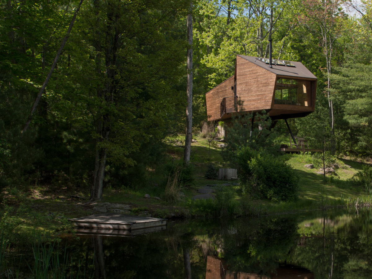 Coolest Airbnb Treehouses for Fall Getaways Men's Journal