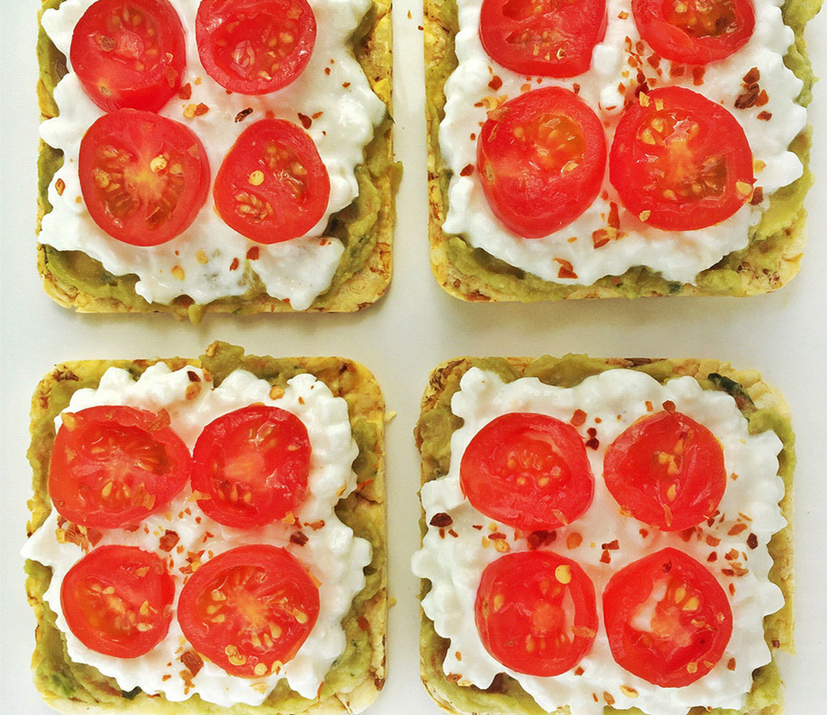 Recipe How to Make Cottage Cheese and Guacamole Quinoa Cakes Men's