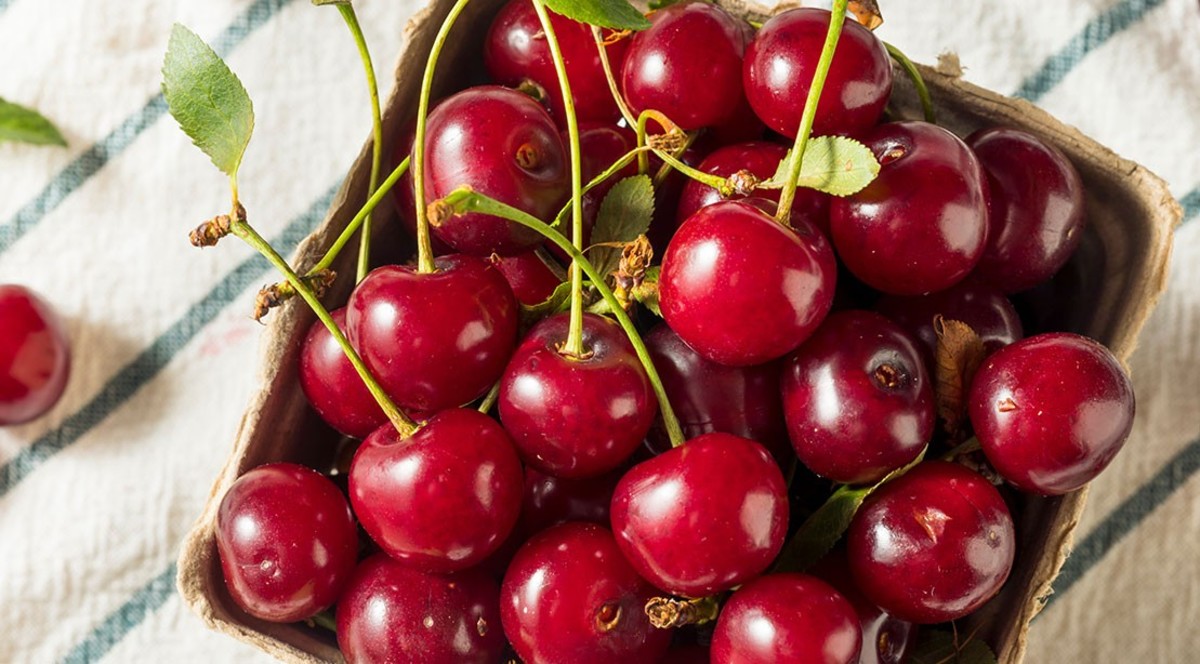 The 5 Biggest Benefits of Tart Cherries Men's Journal