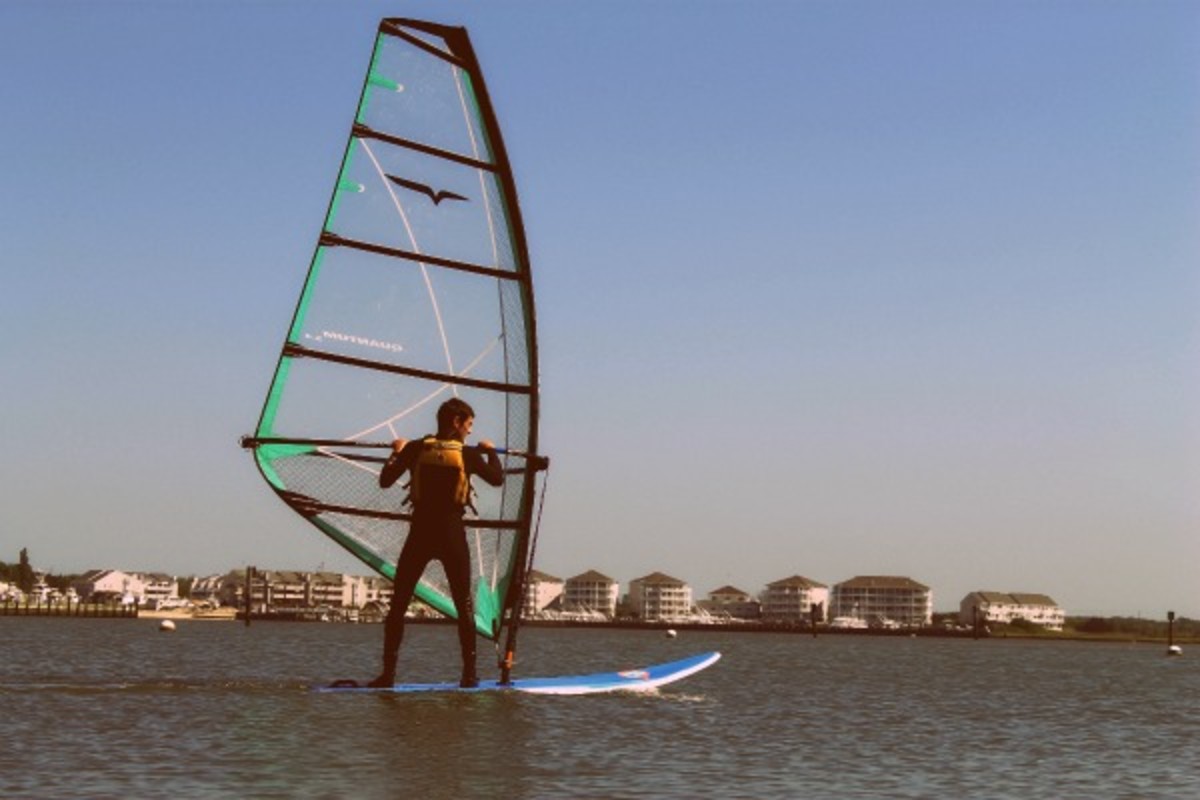 Setting up a windsurf board is easier than you think Men's Journal