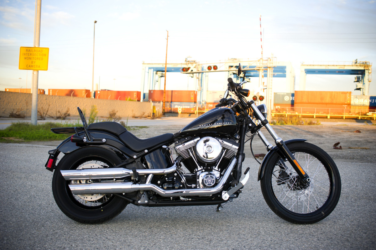 Harley Davidson Blackline