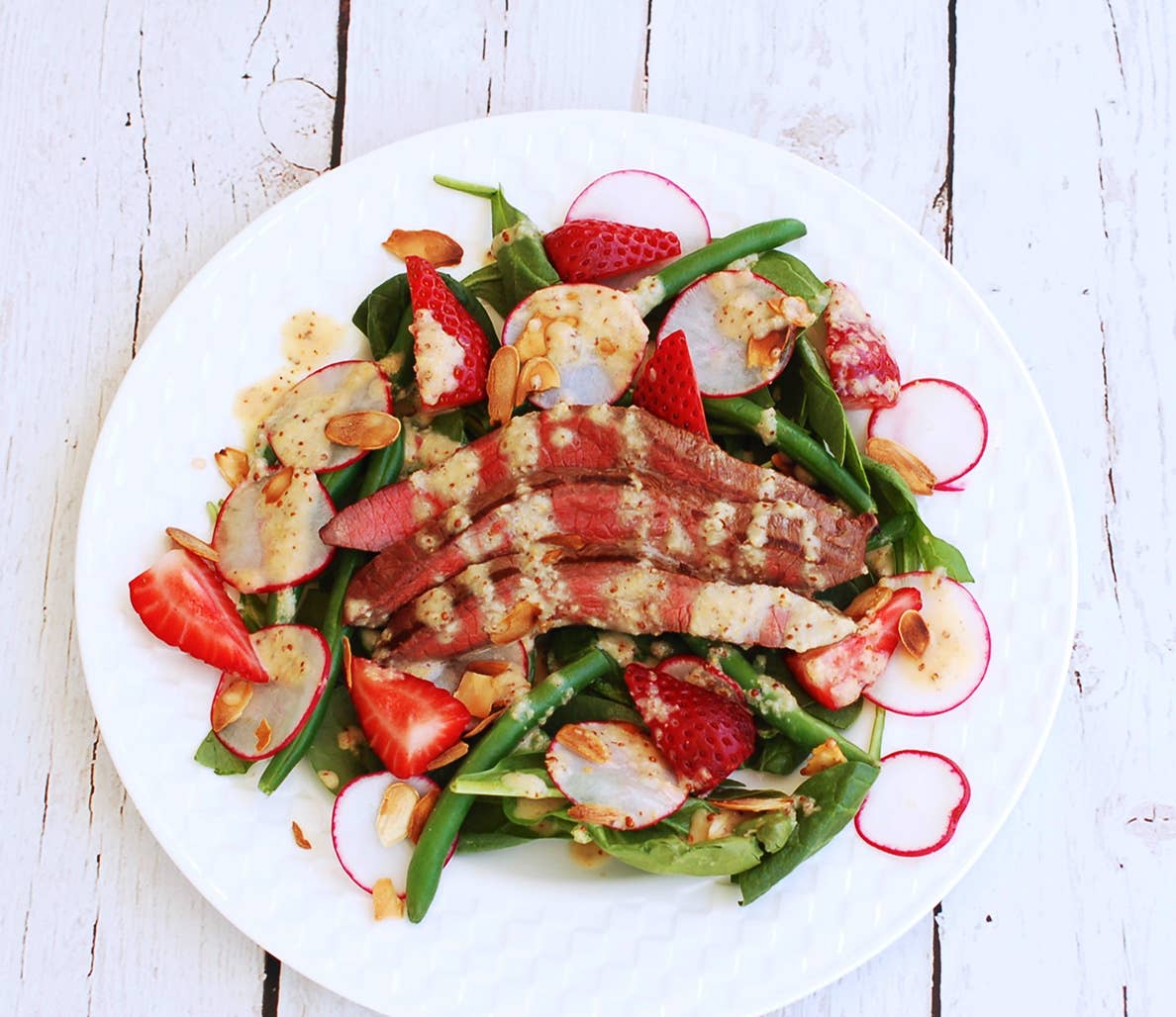 Shallot Salad With Steak _ Steak Salad with Shallots and Red Wine ...
