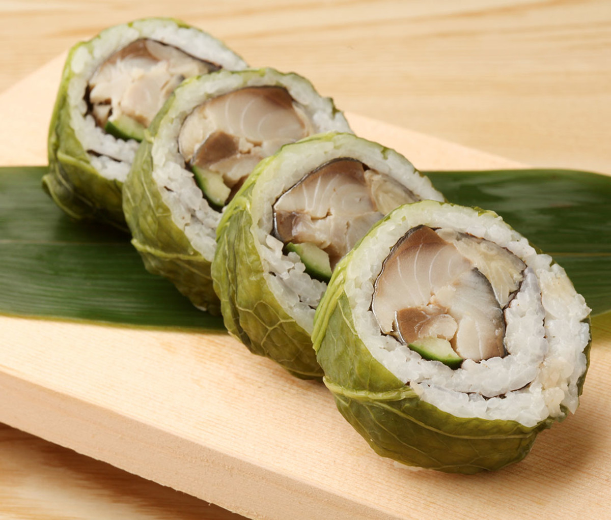9 Most Healthy Sushi Rolls to Order at a Restaurant Men's Journal