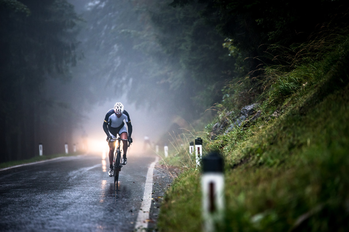 cycling on wet roads