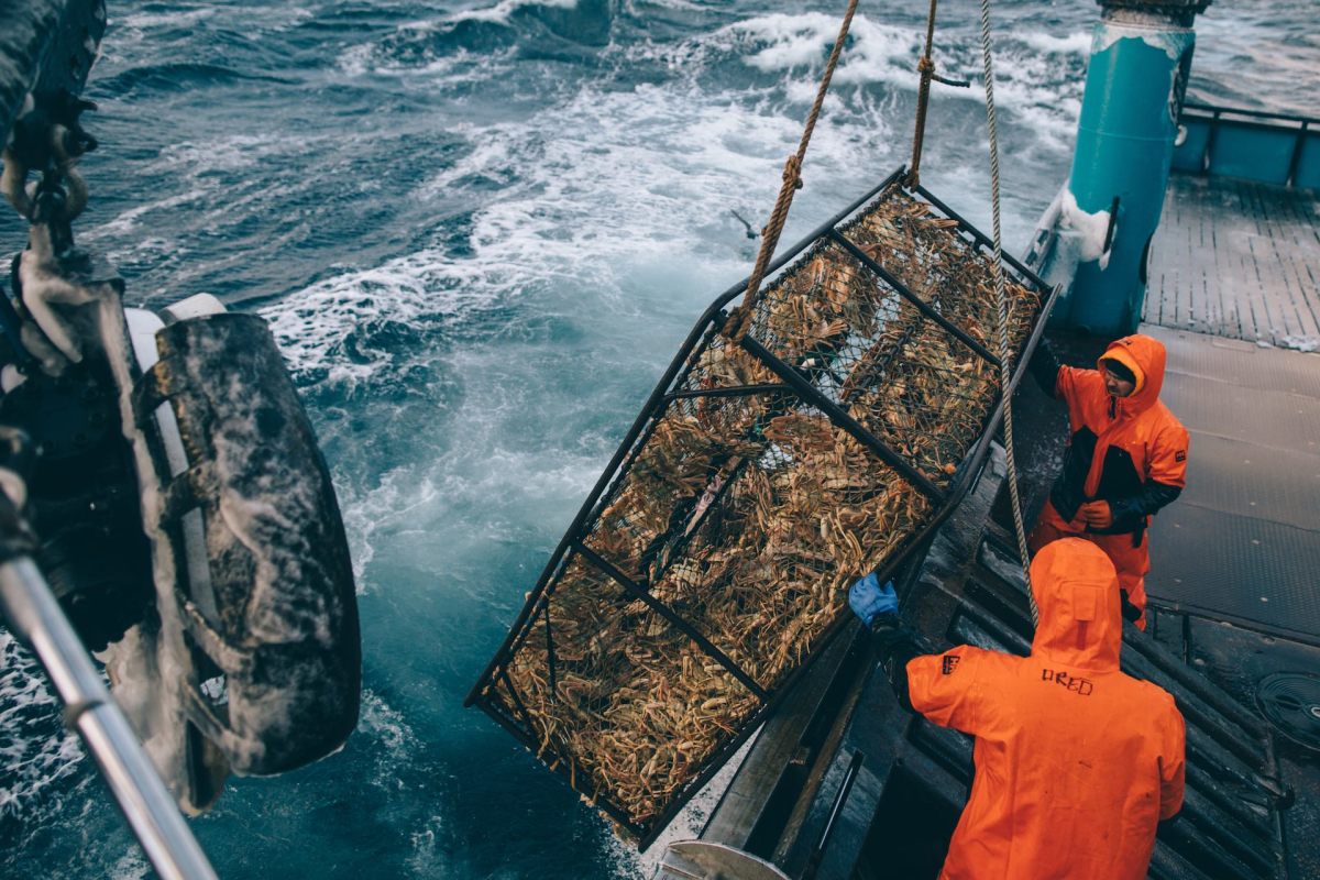 Dispatches: Life on an Alaskan Crab Boat - Men's Journal