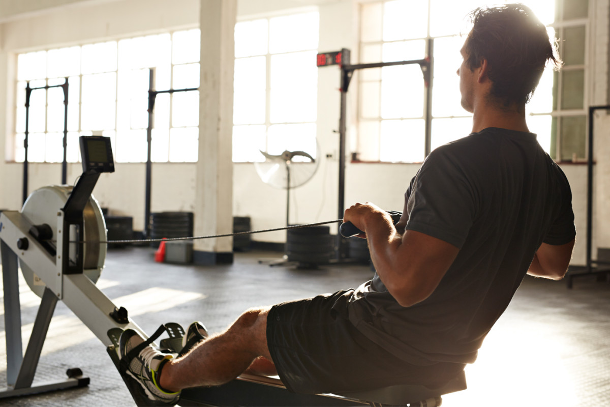 5 Rowing Workouts to Burn Fat and Get Lean Fast - Men's Journal