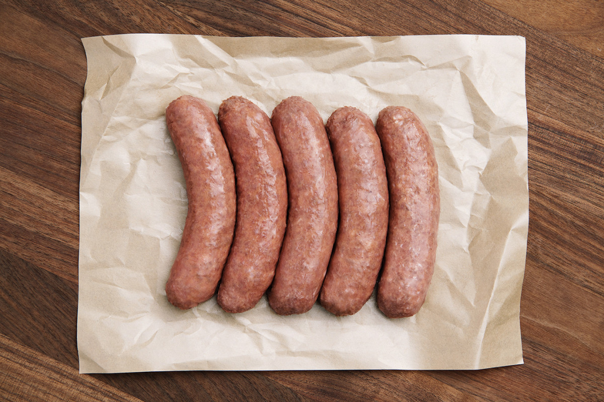 Beyond Meat's New Vegan Sausage Tastes Like Real Meat Men's Journal