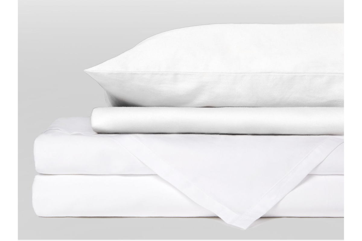 Sleep Well This Holiday With The Looma Organic Sheet Set Men's Journal