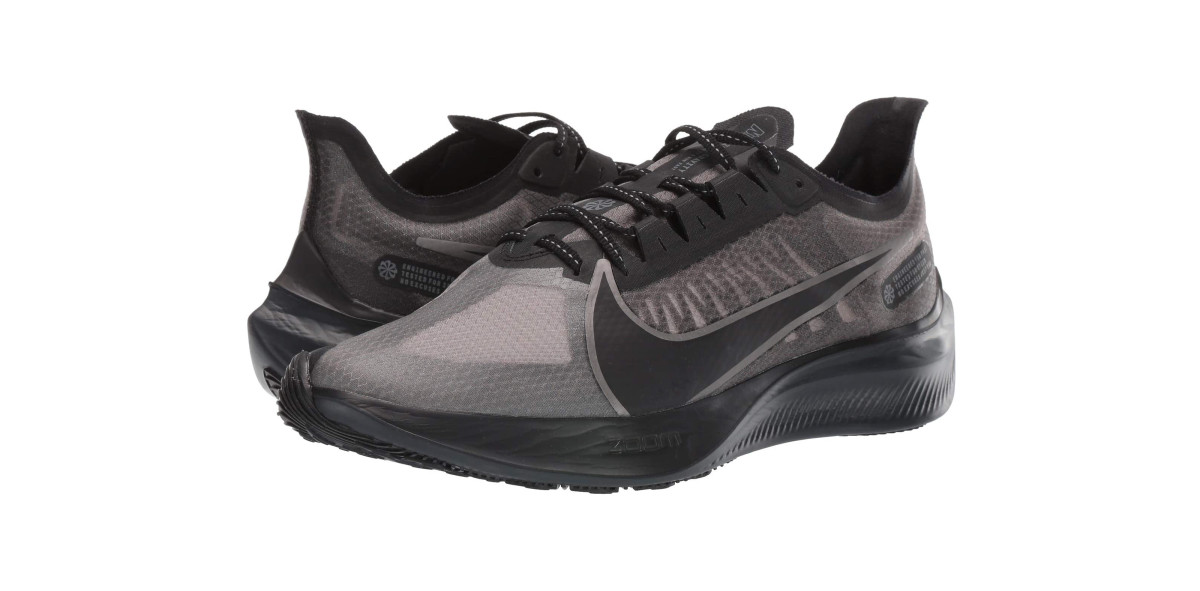 nike zoom gravity running