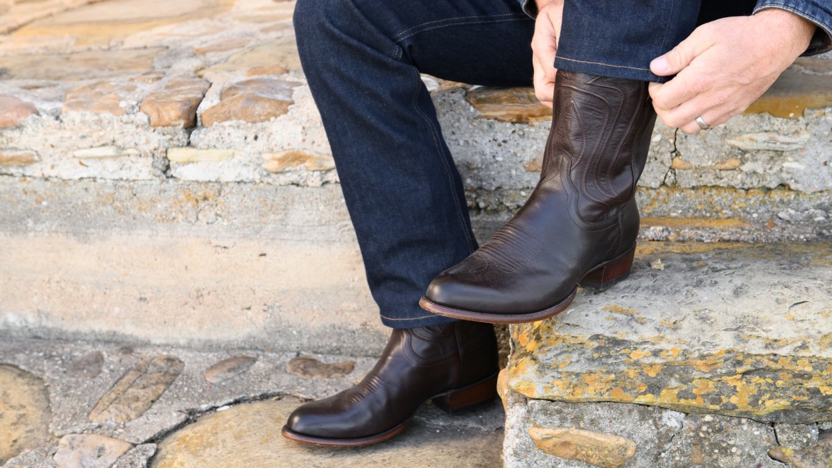 How to Wear Cowboy Boots with Jeans, Tecovas