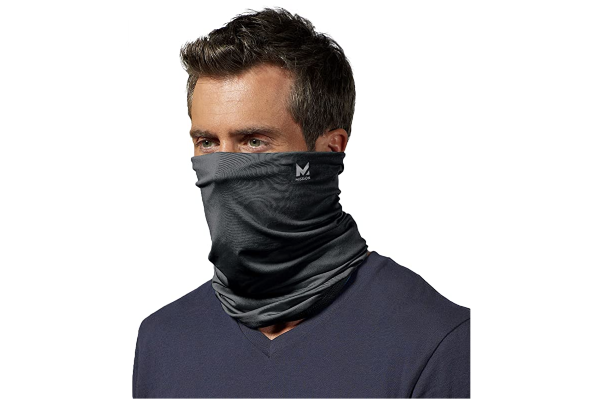 Protect Yourself And Stay Cool With This Cooling Neck Gaiter Men's