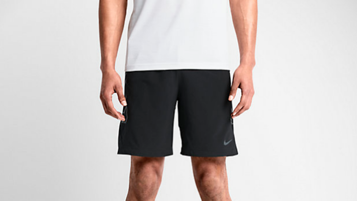 The Essentials 5 MustHave Items for LongDistance Runners Men's Journal