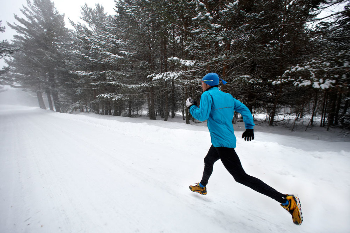 11 winter running gear essentials - Men's Journal