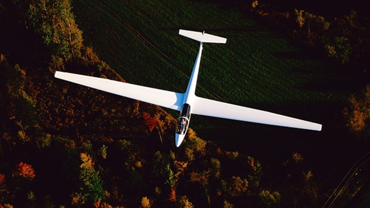 Flying a Glider Above the Finger Lakes Men's Journal