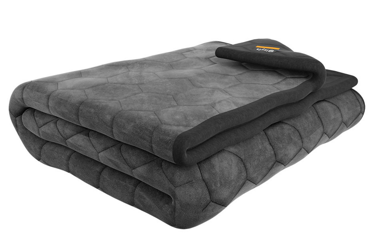 The Best Weighted Blankets for Gifting Men's Journal