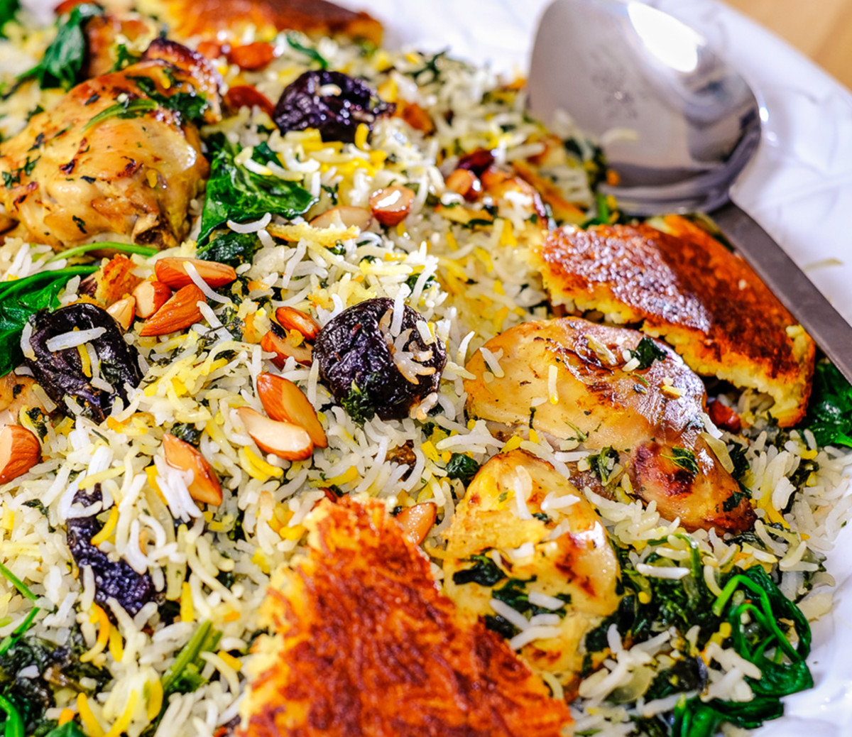 Recipe How to Make Saffron Yogurt Rice with Chicken, Spinach, and