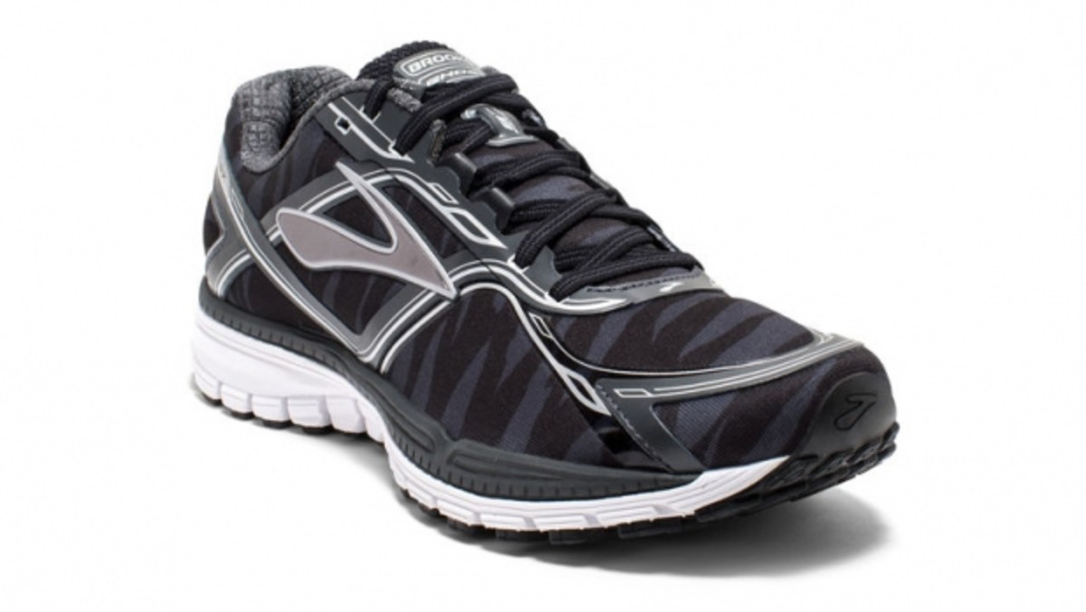 Brooks Ghost 8 Review - The Most Versatile Running Shoe - Men's Journal