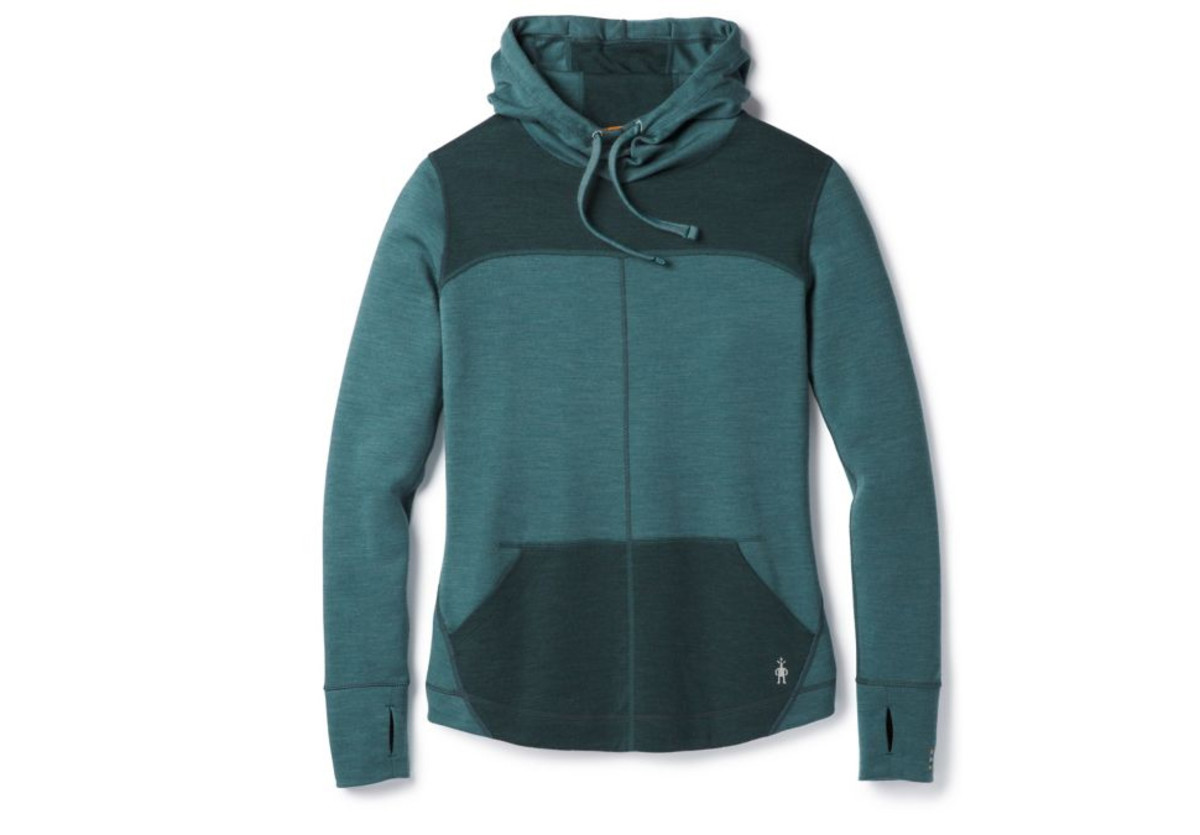 The Best Outdoor Fitness Gear to Transition Into Fall and Beyond Men's Journal