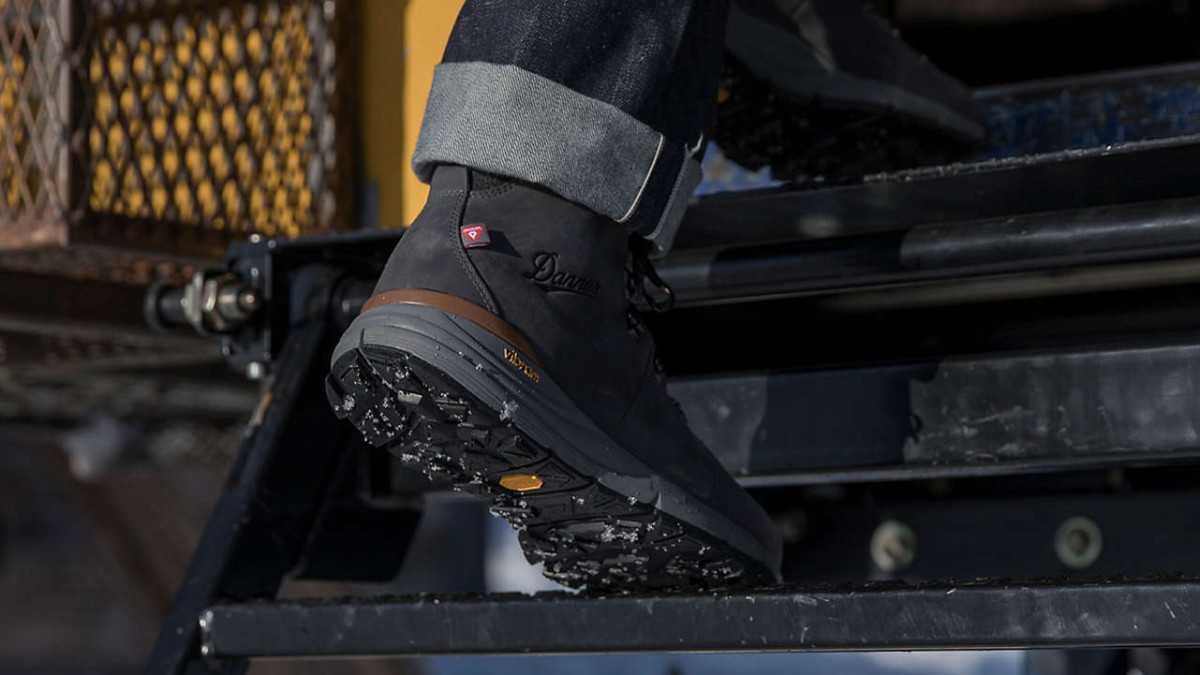 How Danner Made Its Great New Lightweight Weatherized Hiking Boots ...