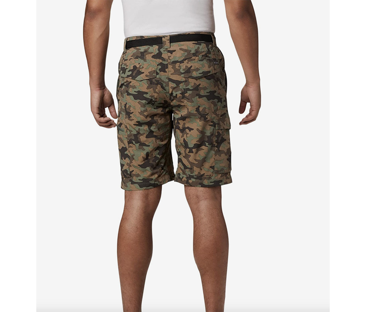 Patterned cargo deals shorts
