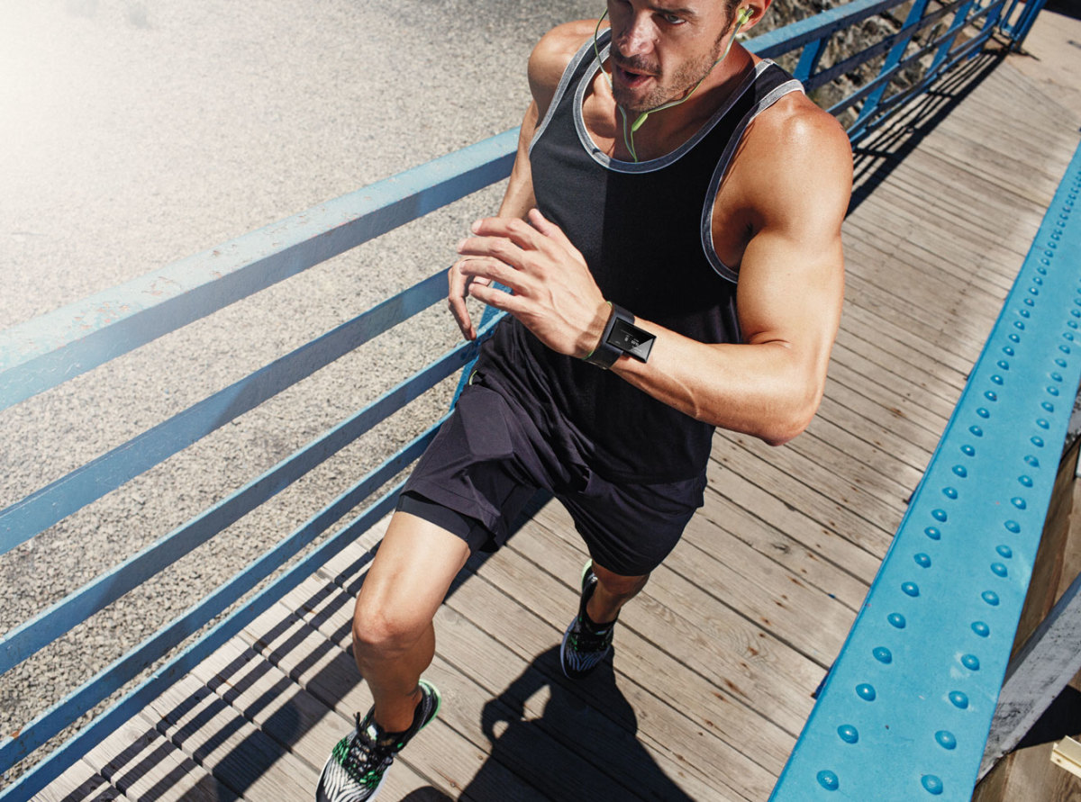 Fitness Trackers, Workout Classes, and HIIT Top Fitness Trends of 2019