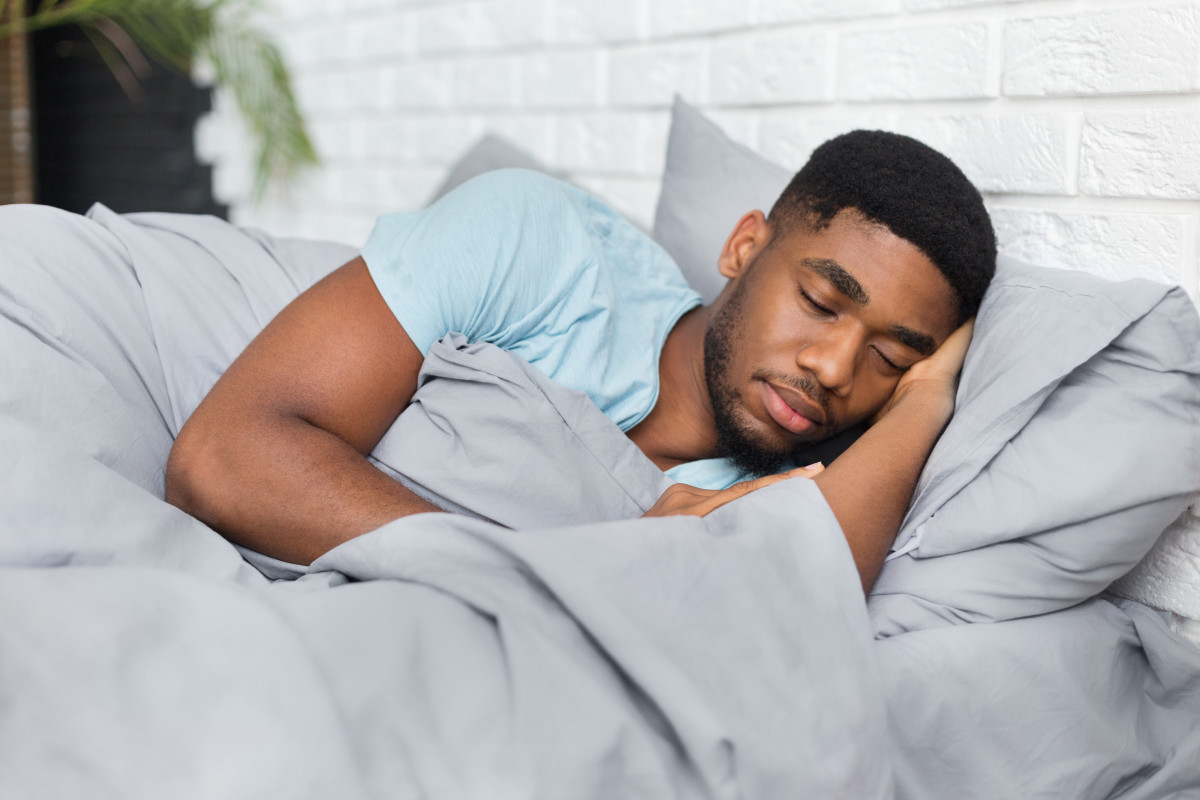 The Best Sleep Products Of 2021 For A Better Nights Sleep Men's Journal