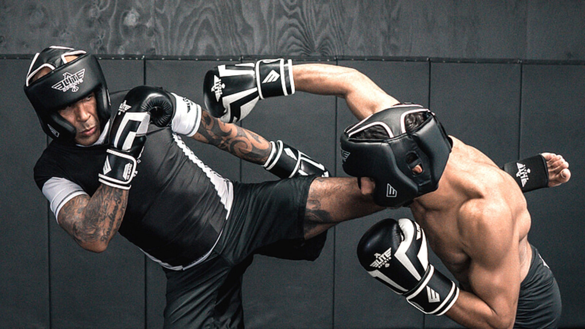 Best Competitive Fighting and MMA Training Gear at Elite Sports - Men's  Journal