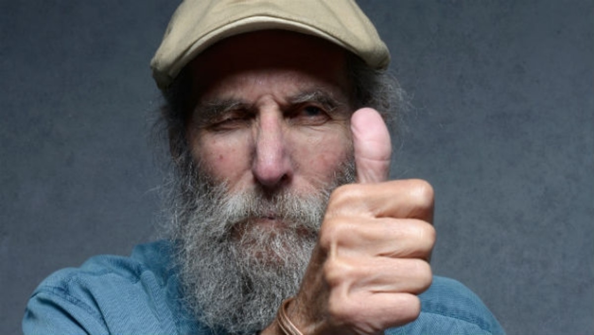 Burt’s Bees Namesake and Iconic Outdoorsman Burt Shavitz Dead at 80