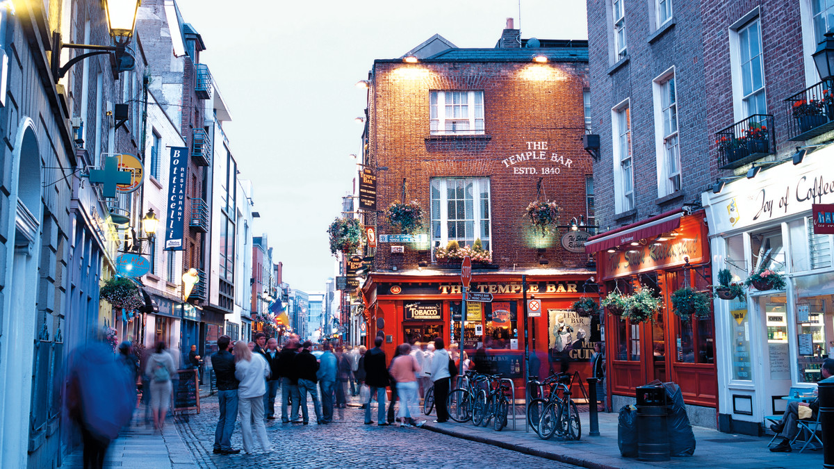 Dublin Travel Guide: How to Spend a Long Weekend in the Irish Capital -  Men's Journal