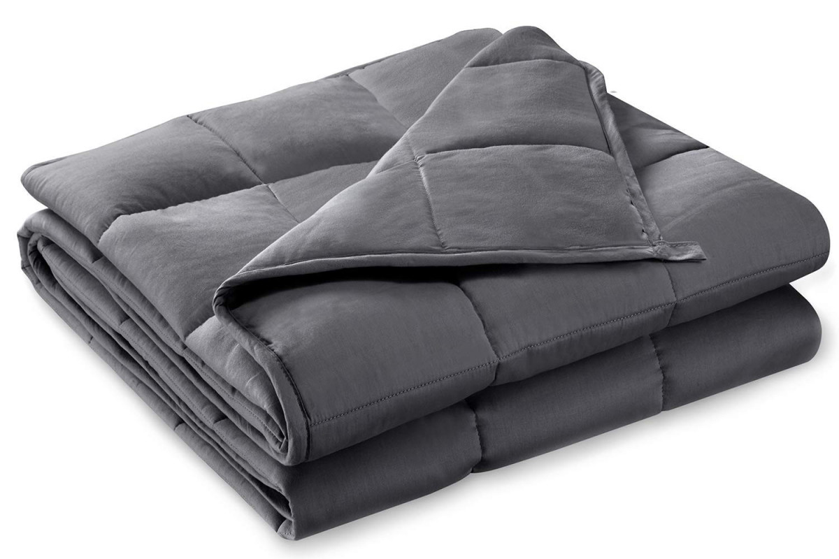 The 9 Best Weighted Blankets Perfect for Athletic Recovery Men's Journal