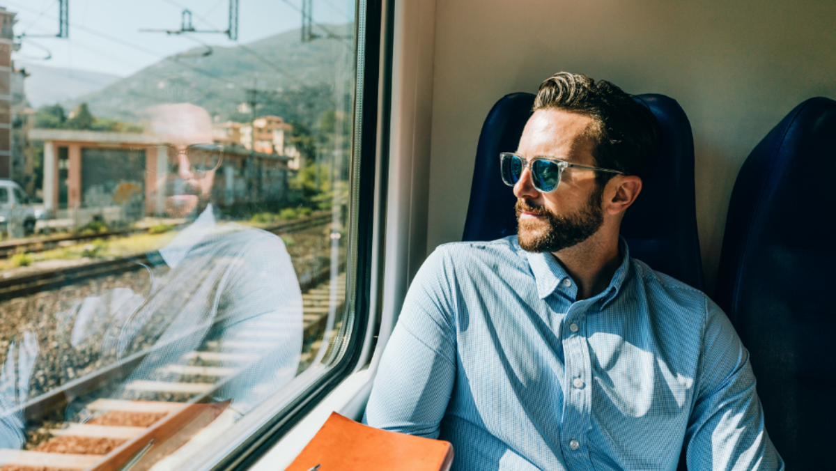 bronzen doen alsof Harmonie Rhone Raises the Bar Again: The New Commuter Dress Shirt Is Here - Men's Journal bronzen doen alsof Harmonie Rhone Raises the Bar Again: The New Commuter Dress Shirt Is Here - Men's Journal