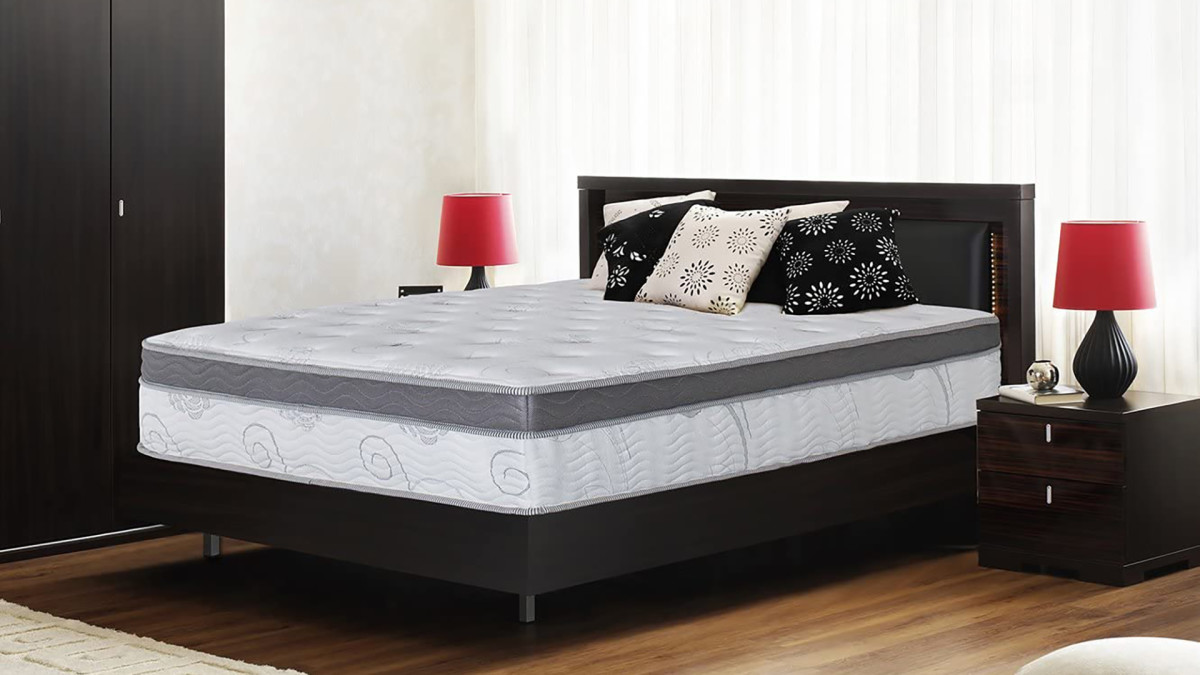 The Best Mattress Deals You Can Get on Amazon Right Now Men's Journal