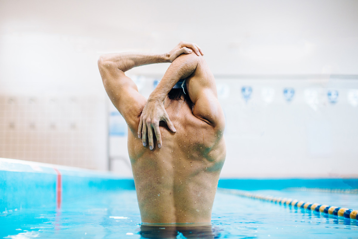 Swimming Workouts: The 5 Best Swimming Drills to Get Jacked - Men's Journal