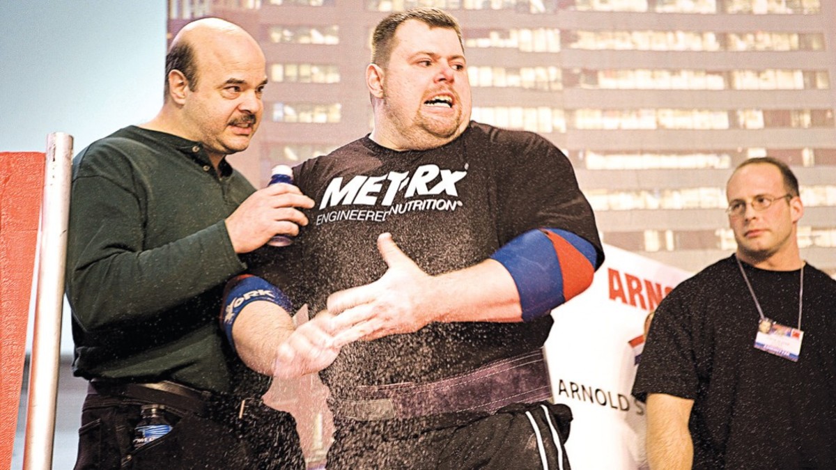 Who's the World's Strongest Man? We Rank the 10 Strongest Men of All Time -  Men's Journal