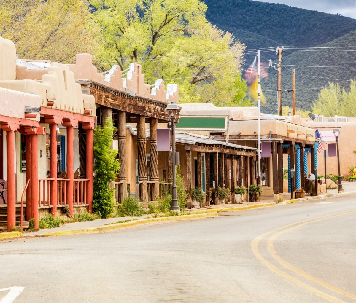 30 Best Mountain Towns in the U.S. and Beyond Men's Journal Men's