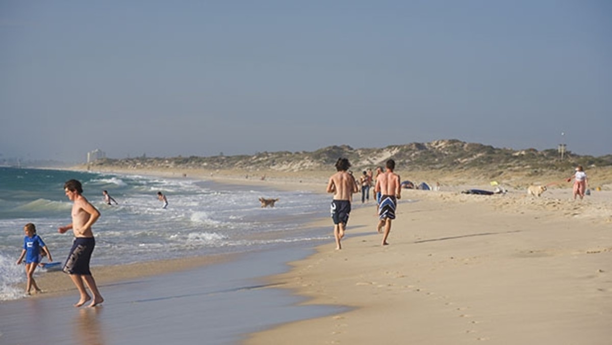 Swanbourne Nude Beach Spy - Best Nude Beaches on Earth - Men's Journal