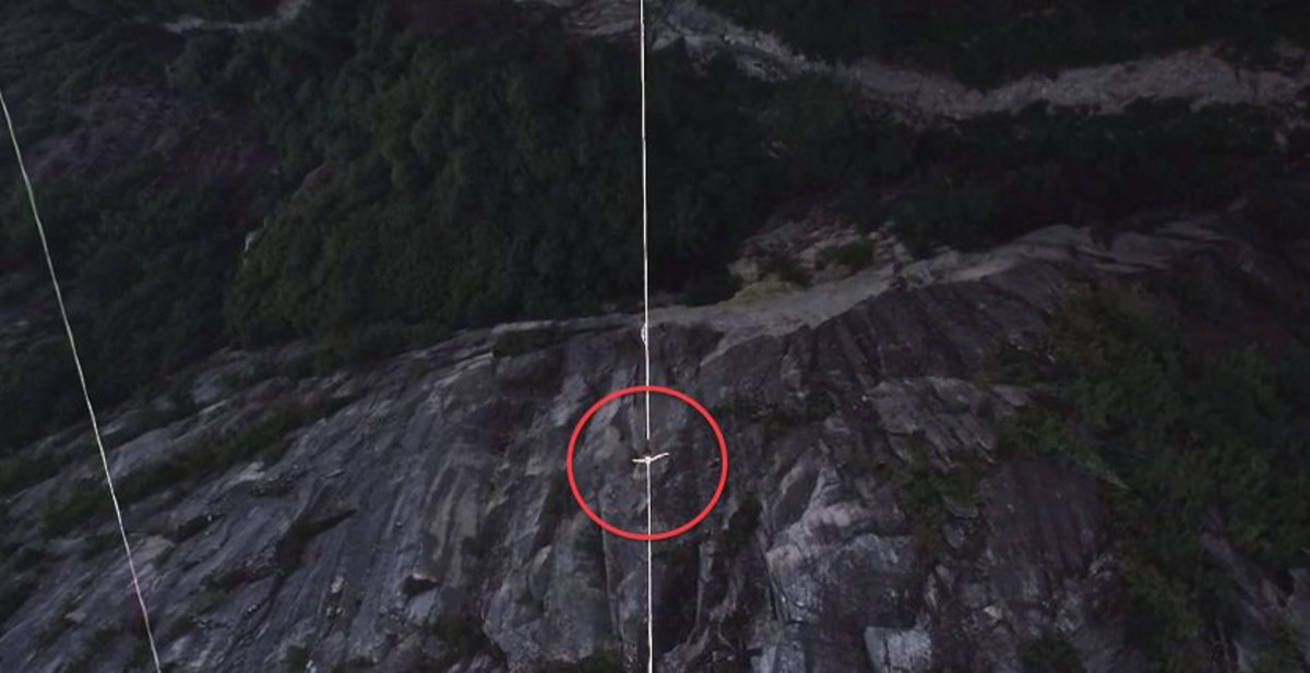 Spencer Seabrooke sets deathdefying slacklining world record Men's