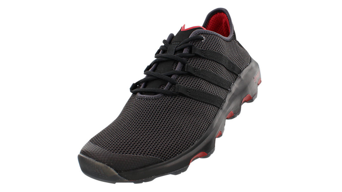 Better When Wet Shoes for Water Activities Men's Journal