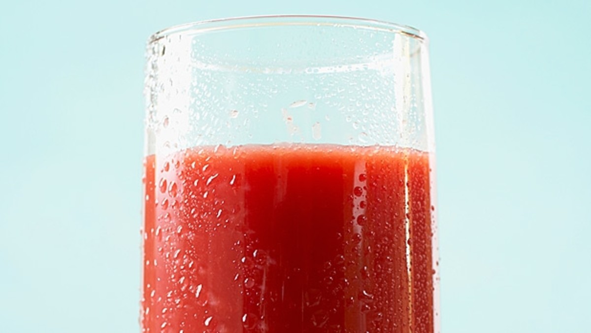 10 Myths of Juice Cleansing Men's Journal