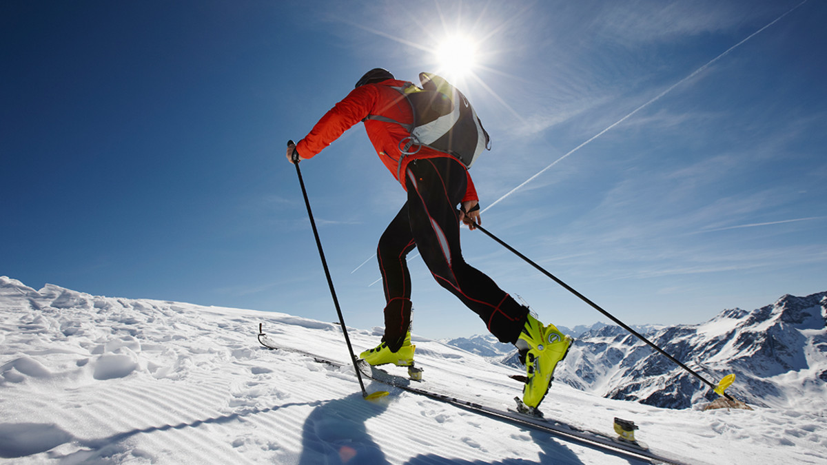 The Best Skinning Gear of 2019 Carbon Skis, Boots, Binding, and Skins